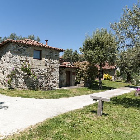 הוילה קאבקסיירס דה באסטו Quinta Do Rapozinho מראה חיצוני תמונה