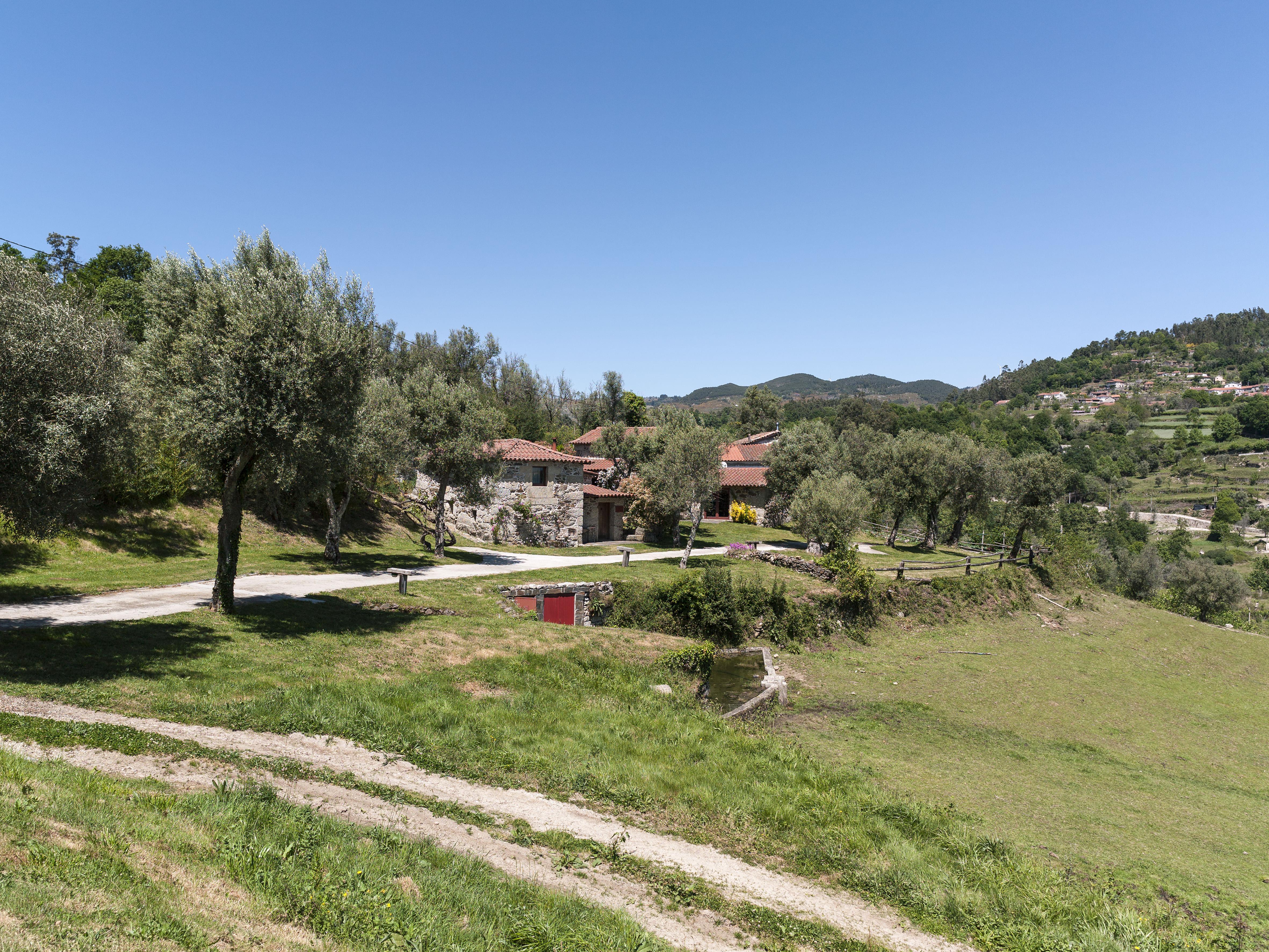 הוילה קאבקסיירס דה באסטו Quinta Do Rapozinho מראה חיצוני תמונה