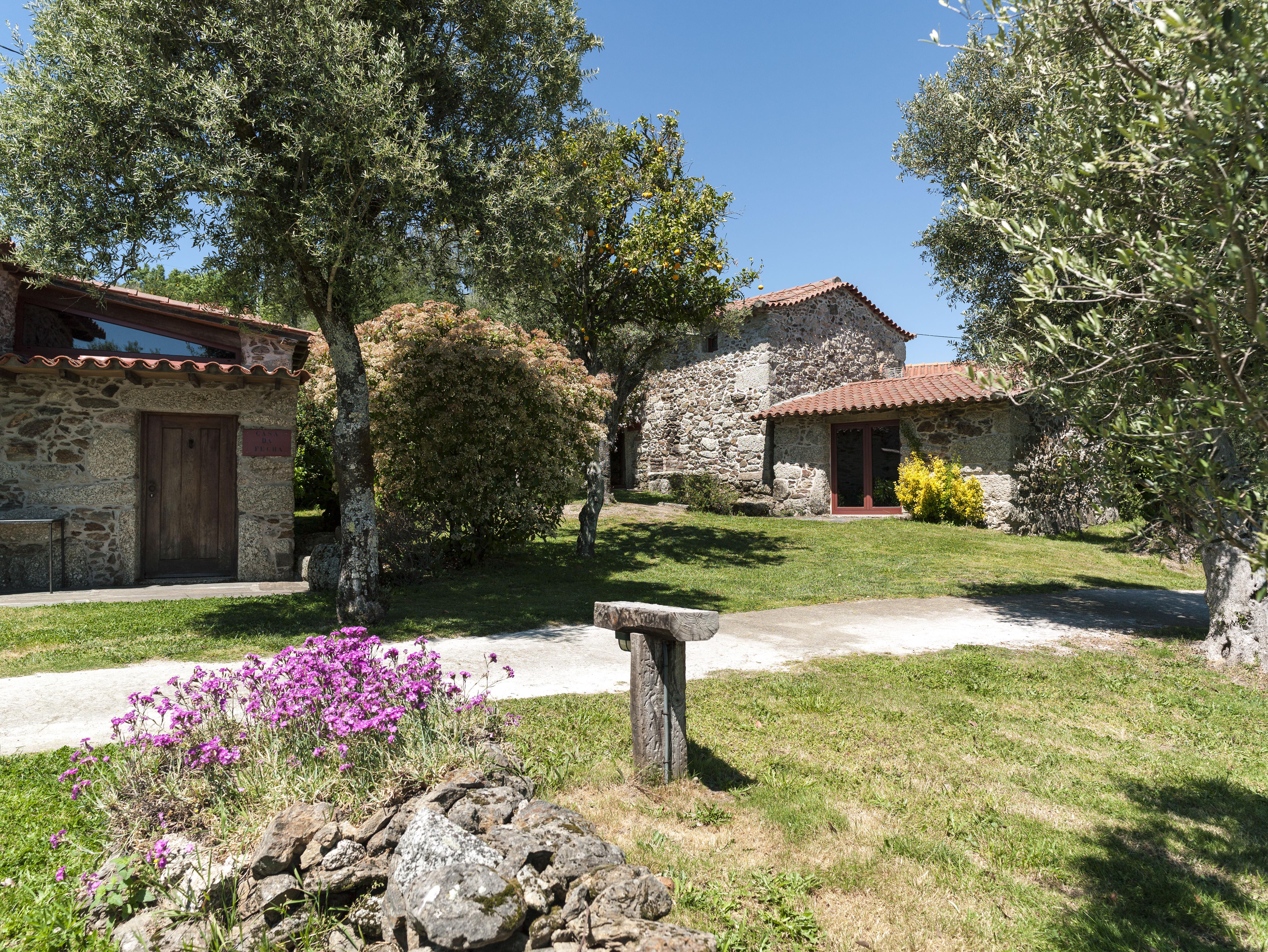 הוילה קאבקסיירס דה באסטו Quinta Do Rapozinho מראה חיצוני תמונה