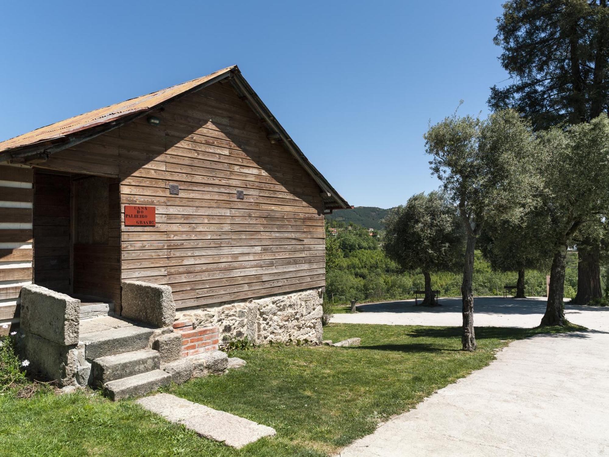הוילה קאבקסיירס דה באסטו Quinta Do Rapozinho מראה חיצוני תמונה